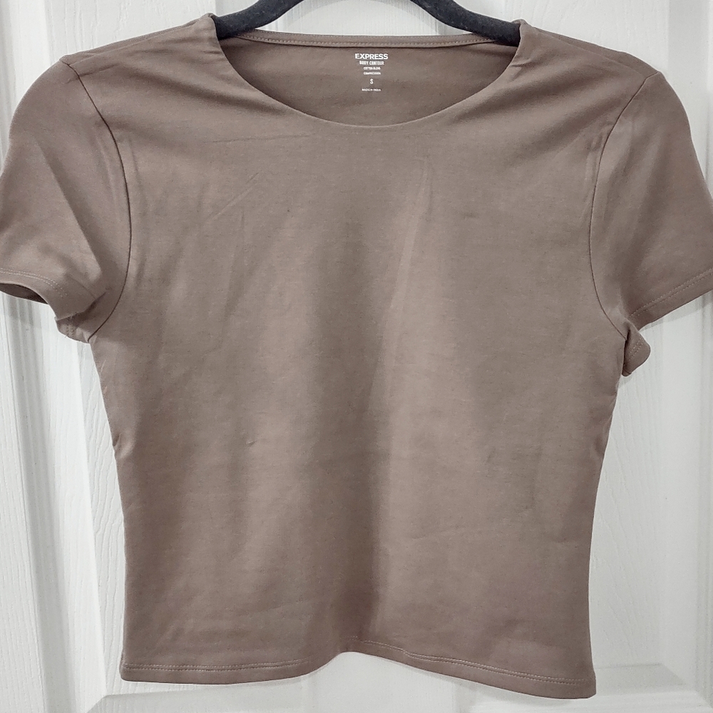 NWT Express Body Contour Stretch Cotton Crew Neck Baby Tee Mushroom Size S - Picture 2 of 11